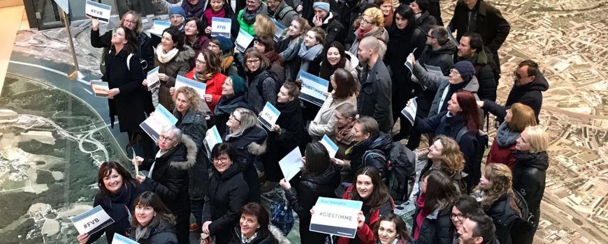 Unterschriftenaktion Frauen*volksbegehren 2.0