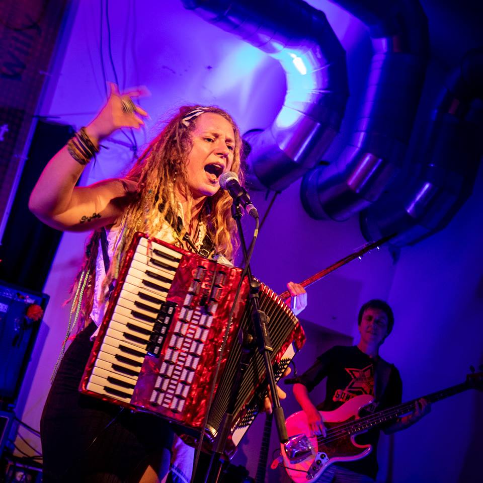 Compania Bataclan beim Festival des politischen Liedes 2018 Photo by Martin Schatz

