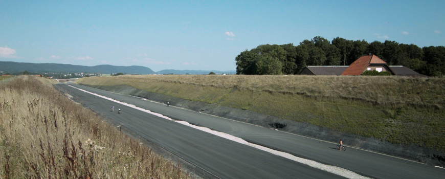 Autobahn - Ein Film von Daniel Abma