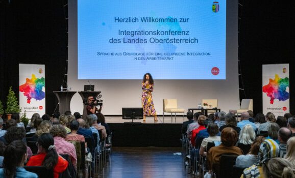 15. Integrations-Konferenz des Landes Oberösterreich 15. Integrations-Konferenz des Landes Oberösterreich,Ursulinenhof, OK Platz, 4020 Linz