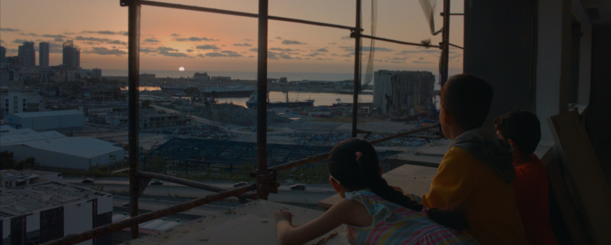 ToCloseYourEyesAndSeeFire_2_©Jakob C. Sauer & Nicola von Leffern_GoldenGirlsFilm