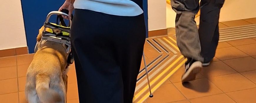 Susanne Breitwieser mit Kora