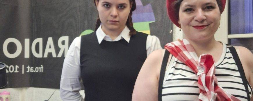 halloween frosch foto. Wednesday Addams, Clair Obscur: Expedition 33