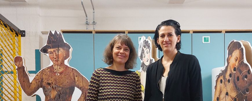 20251112-102326 Sabine Traxler mit Künstlerin Elisa Andessner