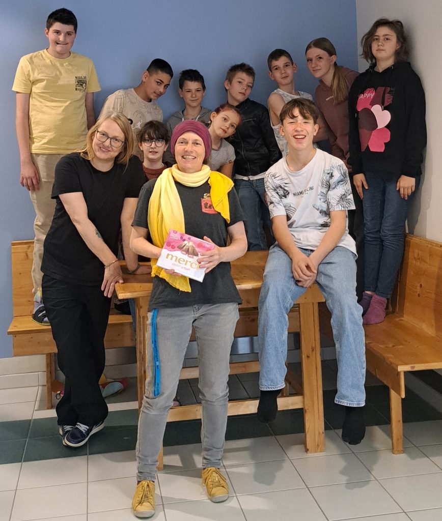 Gruppenbild von Schüler:innen der Peter Petersen Landeschule