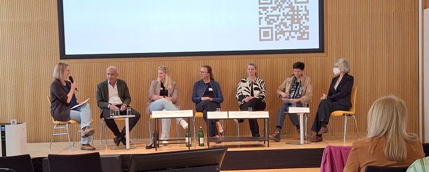 Podiumsdiskussion Versorgung von Menschen mit ME