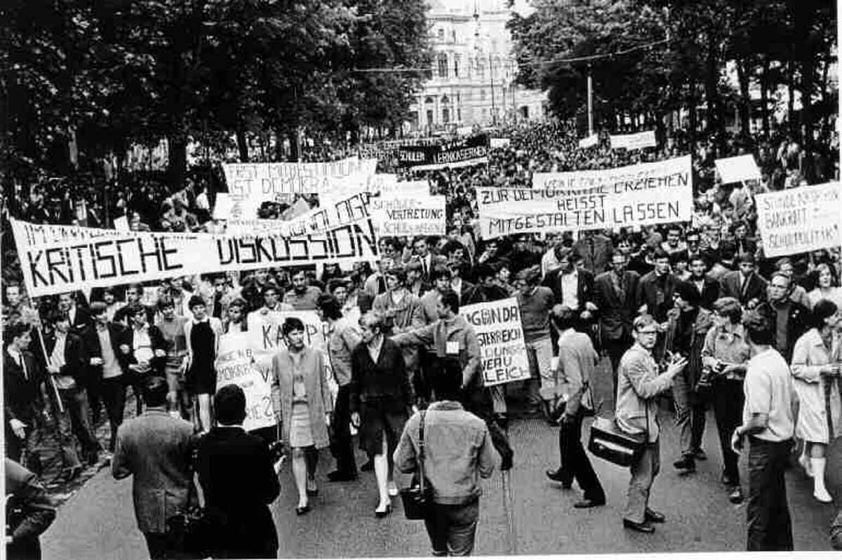 990272544bbf2abfd73a066159c227f7.jpg Rosa Luxemburg Stiftung