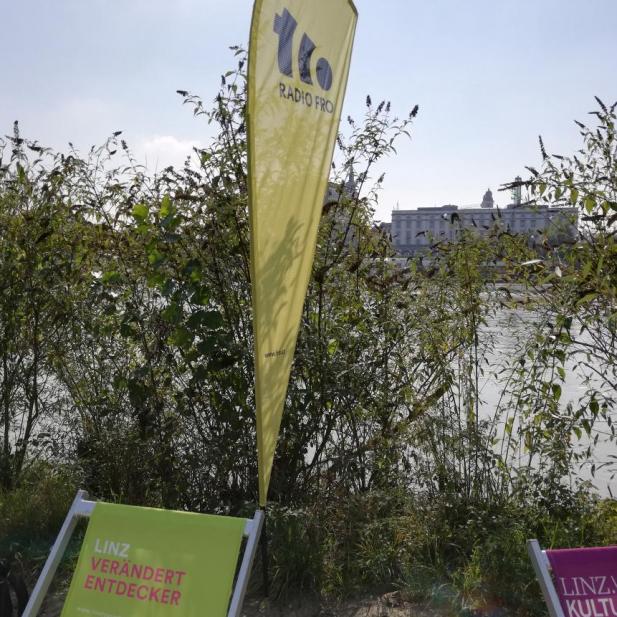 Klangwolke2020 12092020 Radio FRO Aussenstudio mit Sonnendeck